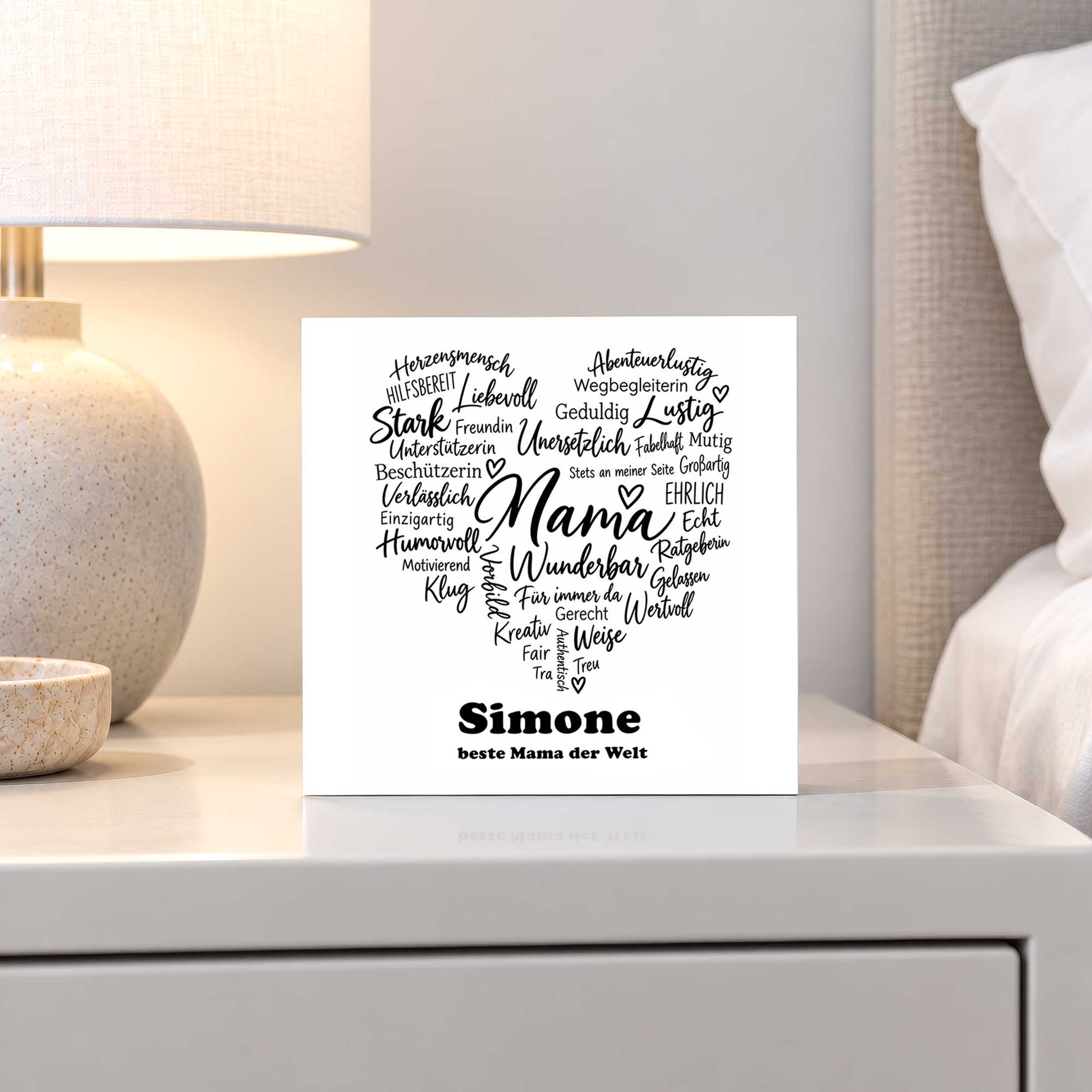 Woodprint personalisiert – Wortwolke Herz Mama & Wunschname – Motiv P061