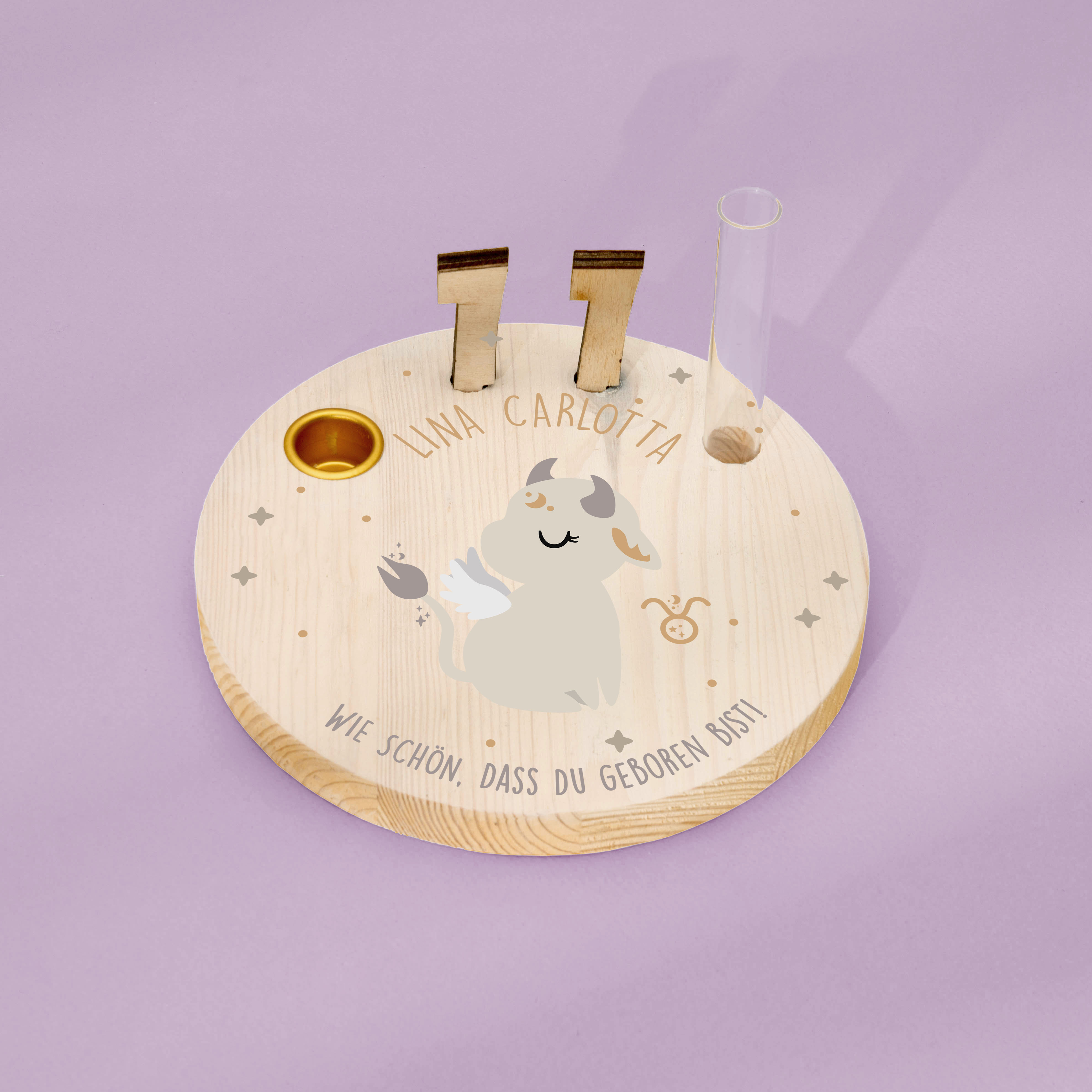 Geburtstagskranz  aus Holz mit  Wunschnamen personalisiert - Motiv 60 Sternzeichen Stier