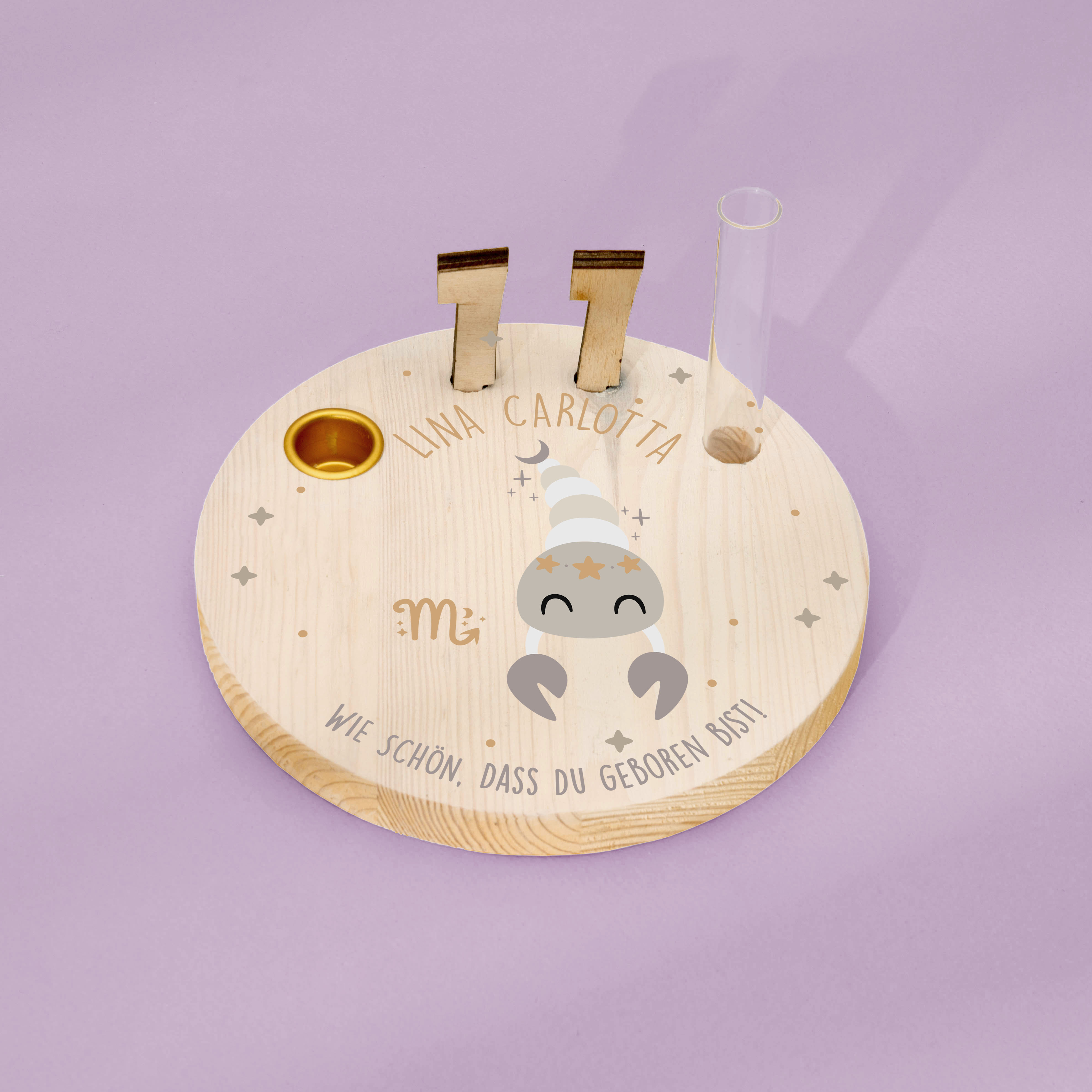 Geburtstagskranz  aus Holz mit  Wunschnamen personalisiert - Motiv 60 Sternzeichen Skorpion