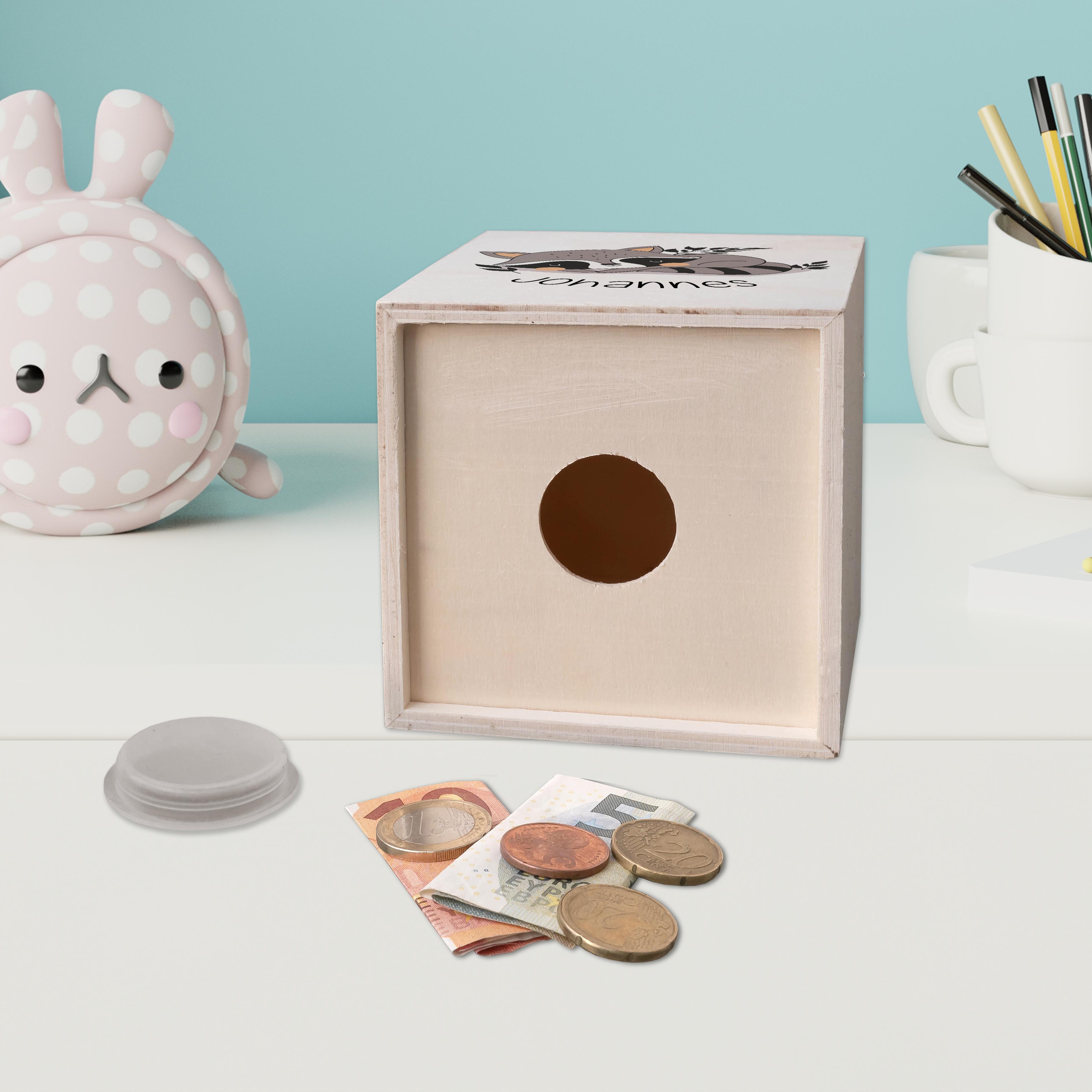 hübsche Holzspardose: personalisierbare Sparbüchse Motiv 06 Waschbär