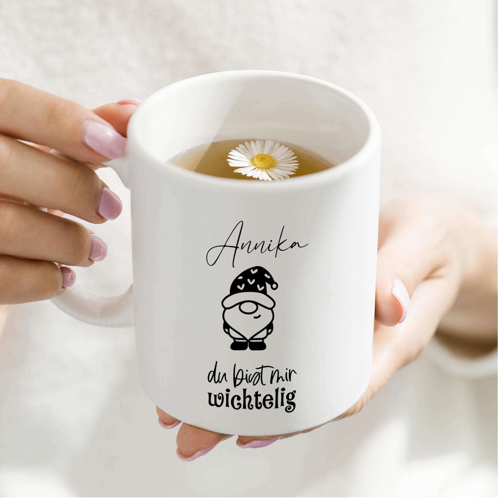Keramiktasse 330ml „Du bist mir wichtelig“ – Weihnachtswichtel mit Wunschname, personalisierbar