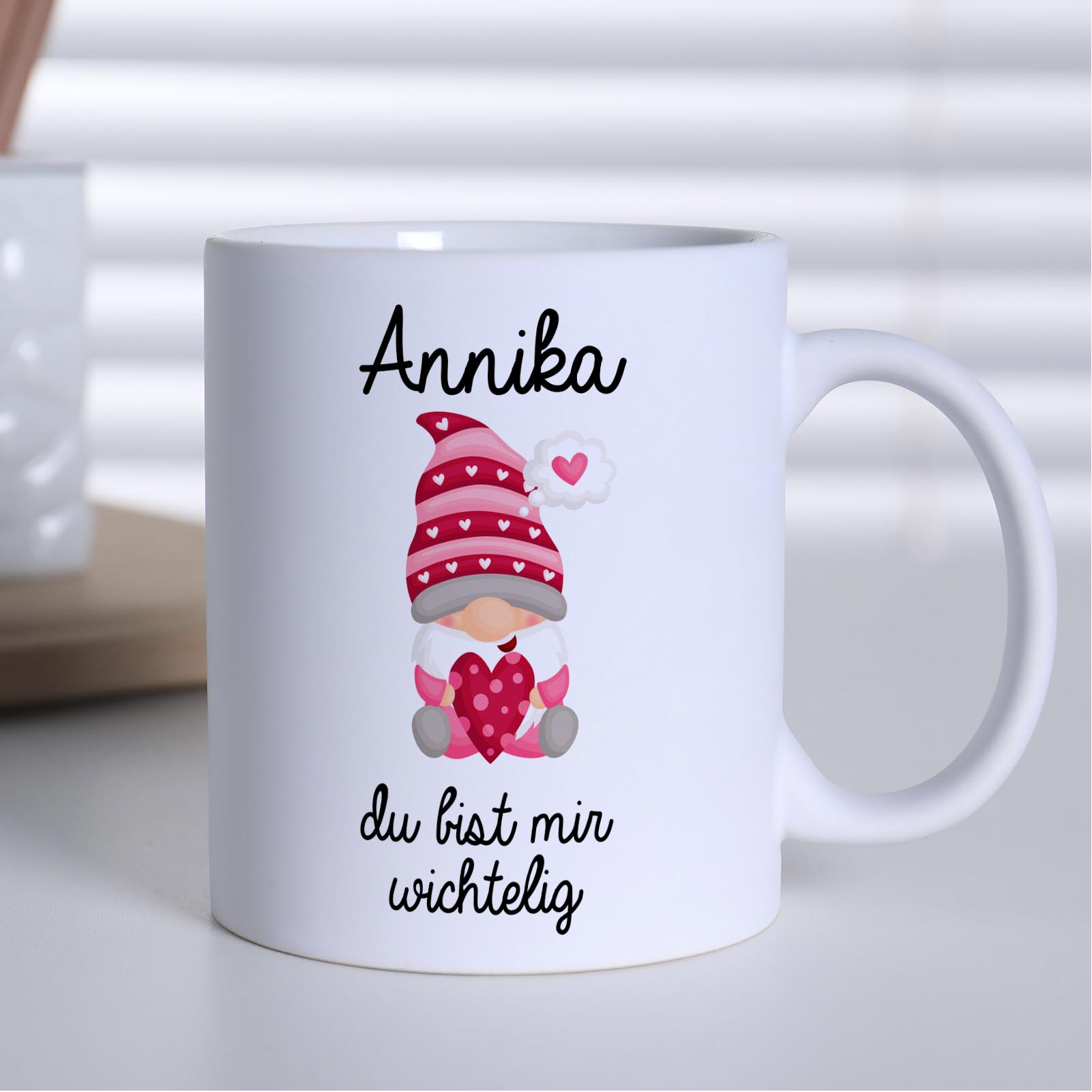 Personalisierte Weihnachtstasse 330 ml – Wichtel Motiv „du bist mir wichtelig“ – mit Wunschname